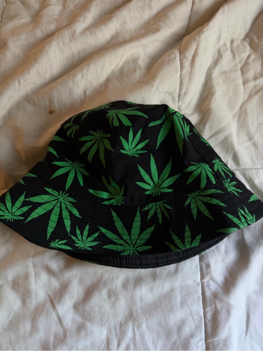 Green and black graphic weed leaf stoner festival hippie bucket hat